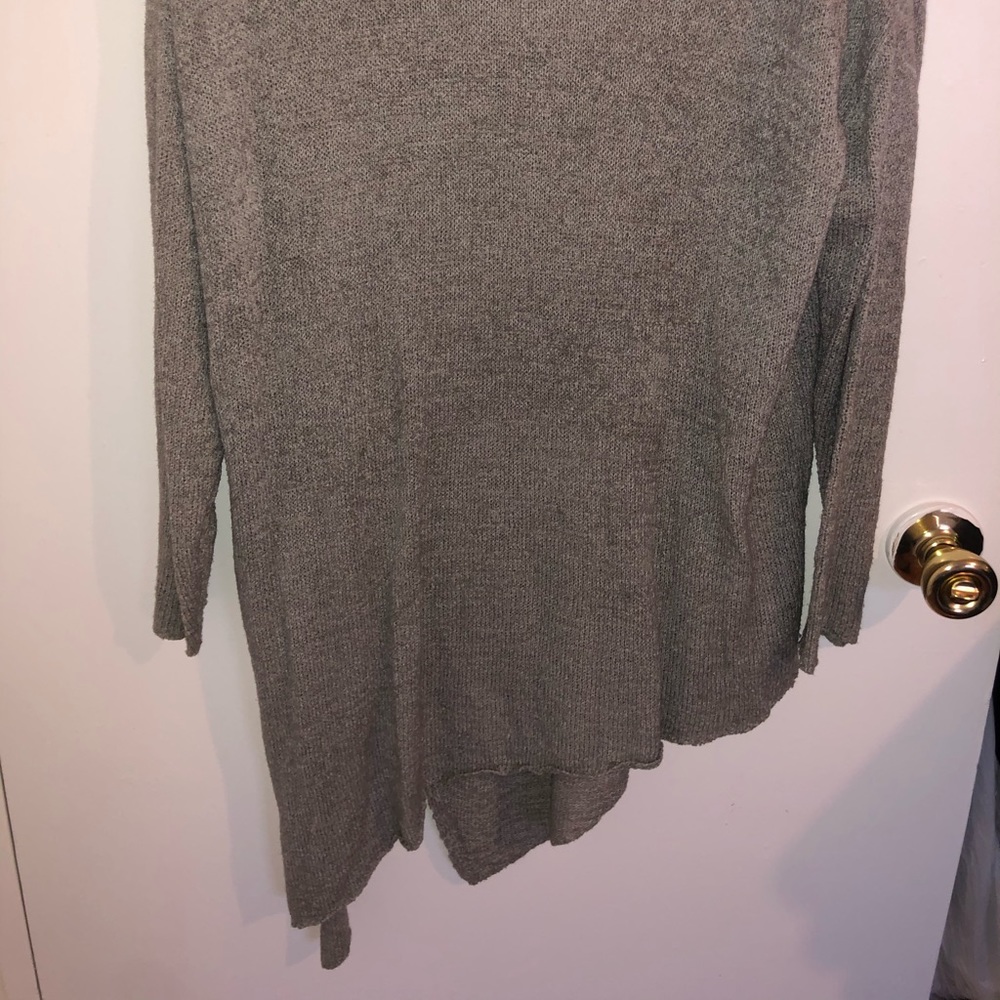 Sweater - Picture 4 of 4